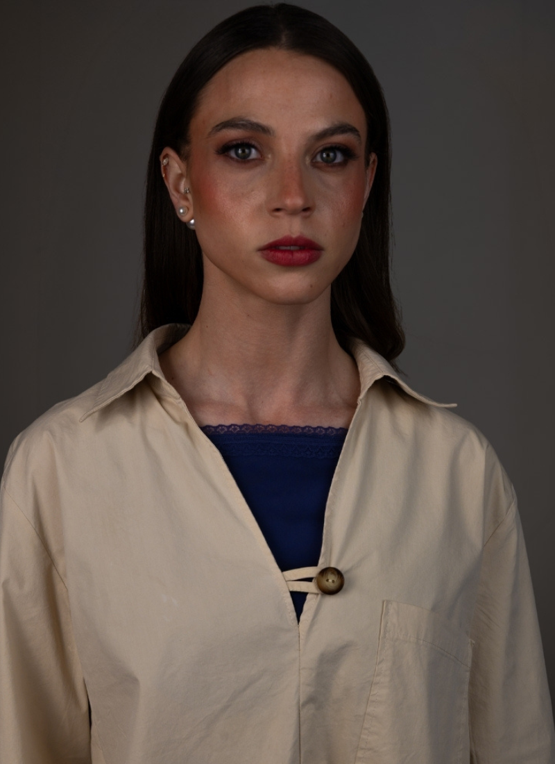 Top Cover - תחרה כחול כהה