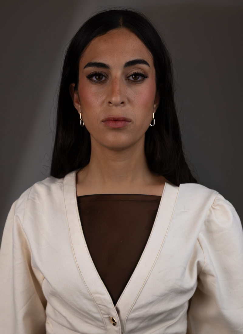 Top Cover - דו"צ חום אוף וואיט