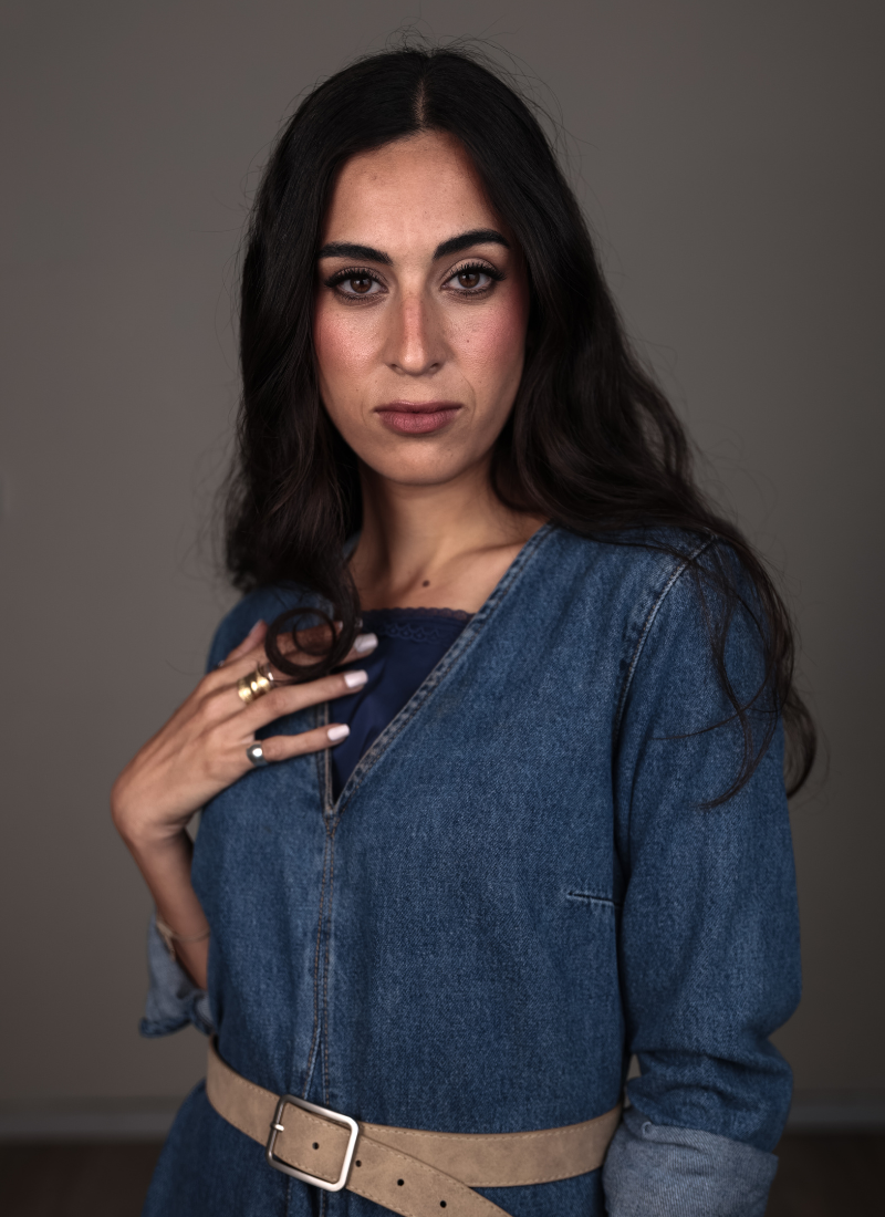 Top Cover - תחרה כחול כהה